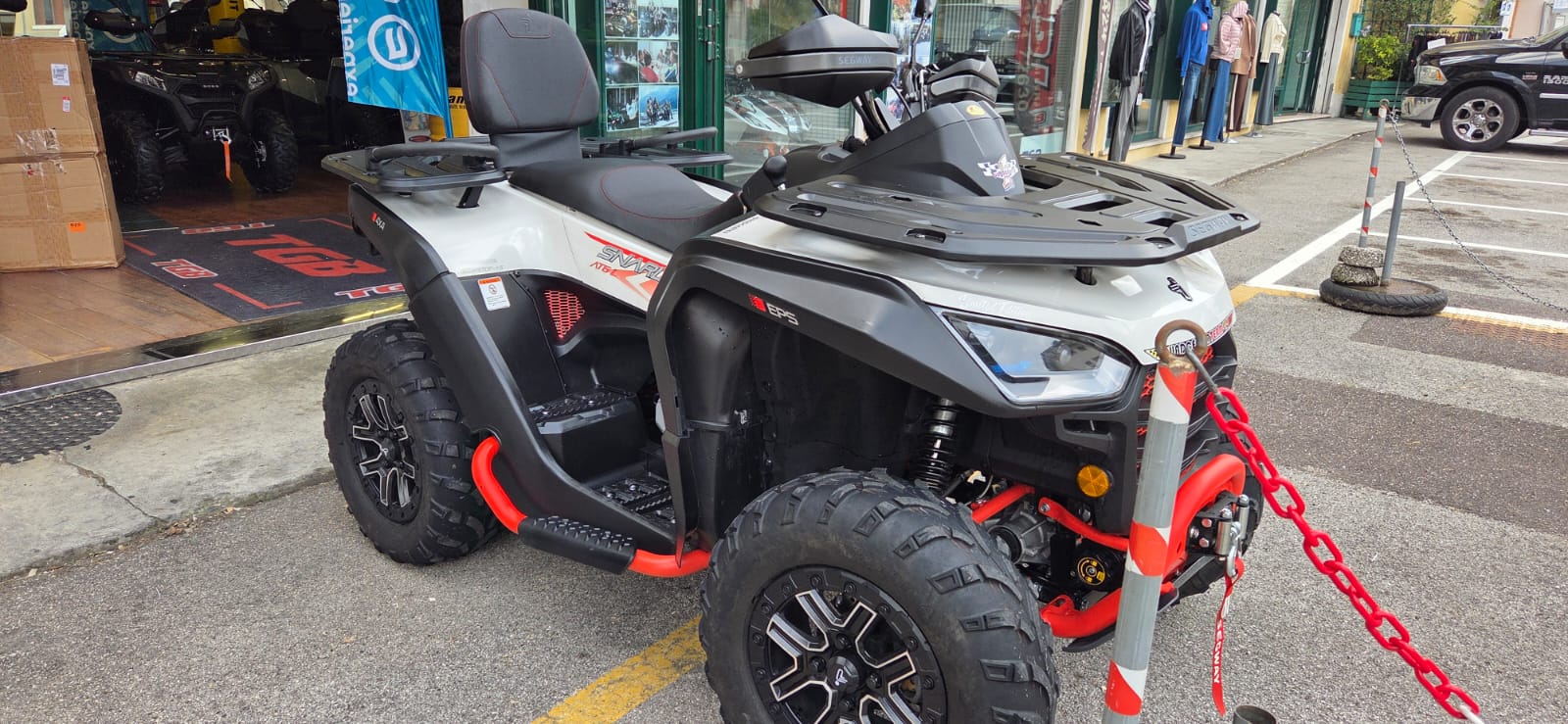 OCCASIONE!! PARI AL NUOVO SEGWAY SNARLER AT6 600 L DELUXE